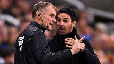 Mikel Arteta promises to continue speaking out on refereeing issue