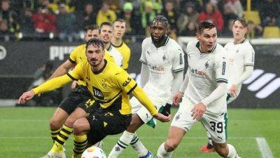 Dortmund stage comeback to beat Gladbach for first win in four matches