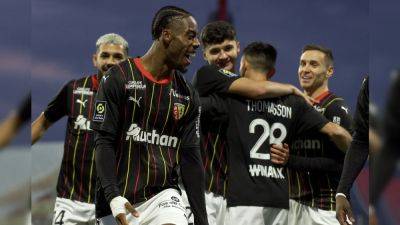 Jonathan Clauss - Lens Warm Up For Champions League Trip To Arsenal With Comfortable Victory - sports.ndtv.com - France - Monaco