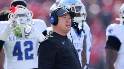 Mark Stoops staying at Kentucky amid Texas A&M rumors - ESPN - espn.com - state Texas