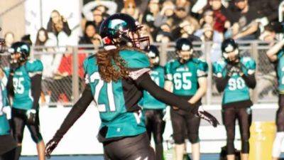 Meet the only girl on the championship-winning Auburn Eagles' football team - cbc.ca - county Cole
