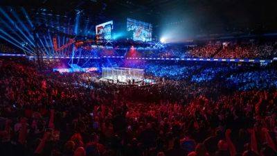 WWE smashes its social media record with return of CM Punk - cbc.ca