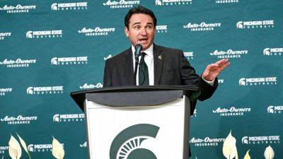 Michigan State AD 'had to step up pursuit' to land Jonathan Smith - ESPN
