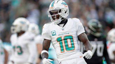 Tyreek Hill says this year's Dolphins are better than Chiefs team he won Super Bowl with