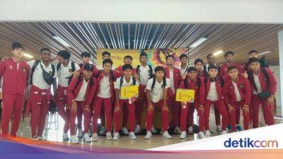Menuju Piala Dunia U-17, Timnas Indonesia Tiba di Surabaya
