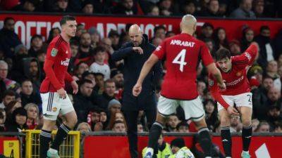 Man United players want to put things right, says embattled Ten Hag