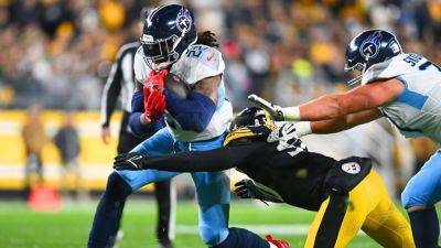 Steelers shut door in fourth quarter, continue Titans' road skid - ESPN