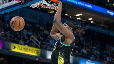 Myles Turner's dunk kicks off first NBA in-season tournament - ESPN
