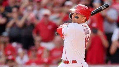 Joey Votto a free agent, potentially ending Canadian's 17-year career with Reds