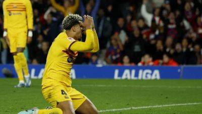 Ronald Araújo - Fermin Lopez - Araujo's late goal gives Barcelona 1-0 win at Real Sociedad - channelnewsasia.com - Spain - county Sebastian
