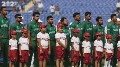 Shakib Al-Hasan - Bangladesh elect to field against Sri Lanka amid Delhi air concerns - channelnewsasia.com - Switzerland - India - Sri Lanka - Bangladesh