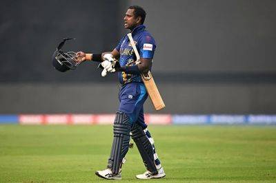 Sri Lanka's Mathews becomes first 'timed out' dismissal in international cricket