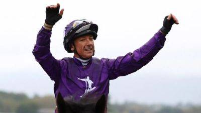 Frankie Dettori - Horse racing-Dettori eyes another Melbourne Cup in 2024 after retirement U-turn - channelnewsasia.com - Italy - Usa - Australia