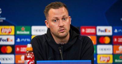 FC Copenhagen manager responds with bizarre statement to question about Manchester United