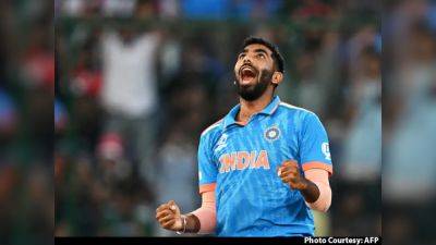 Jasprit Bumrah's Short Ball Leaves Ishan Kishan In Pain Ahead of India's Final Cricket World Cup League Stage Game