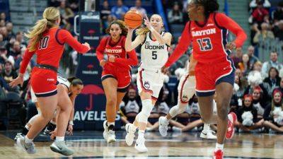 Geno Auriemma - Paige Bueckers - 'Well-balanced' UConn wins in Paige Bueckers' return from injury - ESPN - espn.com - Usa - state Connecticut