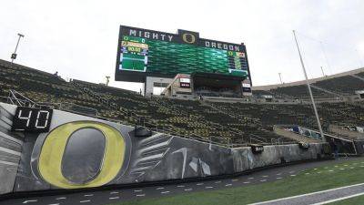 Oregon female athletes file Title IX lawsuit against school citing unfair treatment - foxnews.com - state Oregon - county Buffalo - state Colorado