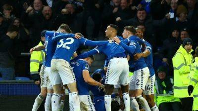 Robert Sanchez - Mauricio Pochettino - Reece James - Dwight Macneil - Doucoure and Dobbin earn in-form Everton 2-0 win over Chelsea - channelnewsasia.com