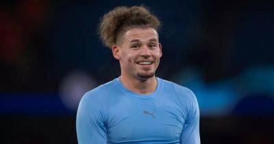 Leeds United - Alan Smith - Kalvin Phillips has sent clear transfer message to Manchester United amid likely Man City exit - manchestereveningnews.co.uk - county Phillips