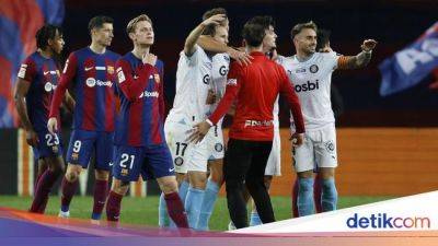 Liga Spanyol - Frenkie de Jong Akui Barcelona Main Jelek, Pantas Kalah dari Girona - sport.detik.com