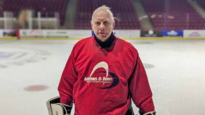 Summerside's Smitty: 81-year-old goalie on P.E.I. still has the moves