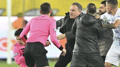 Turkish club president punches referee to the ground after Super Lig match