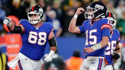 Tommy DeVito perfect on Giants' final drive to set up game-winning field goal in stunning victory
