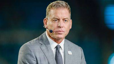 Patrick Mahomes - Troy Aikman blasts refs for indecisiveness during Giants-Packers game: 'This is ridiculous' - foxnews.com - New York - state New Jersey - county Rutherford - county Rich