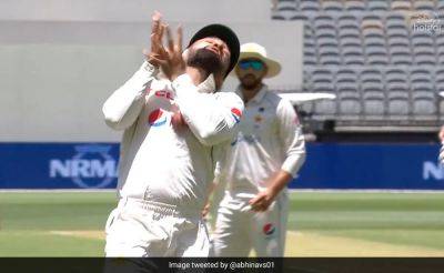 "BCCI Installed A Chip": Pakistan Fielder Roasted After Dropping Sitter Against Australia
