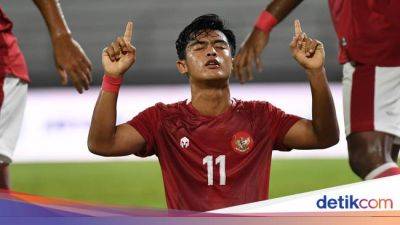 Shin Tae-Yong - Pratama Arhan Tinggalkan Tokyo Verdy, Shin Tae-yong Lega - sport.detik.com - Indonesia