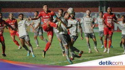 Persib Bandung - Bali United - Jadwal Liga 1 Pekan ke-23: Ada Bali United Vs Persib - sport.detik.com