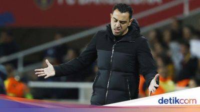 Xavi Hernandez - Barcelona Terus-terusan Disorot, Xavi Bingung - sport.detik.com