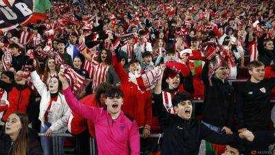 Bilbao beat Atletico 2-0 to move nearer Champions League spots