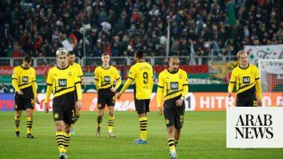 Flying in Champions League, Borussia Dortmund suffer another Bundesliga setback