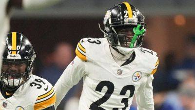 Steelers' Damontae Kazee ejected after scary hit gives Michael Pittman Jr. concussion
