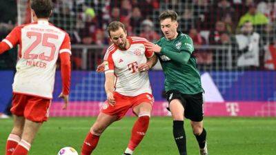 Kane double helps Bayern's title chase in 3-0 win over Stuttgart