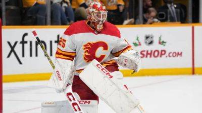 Jacob Markstrom - Flames goaltender Markstrom back on active roster after being sidelined for 2 weeks - cbc.ca - Usa