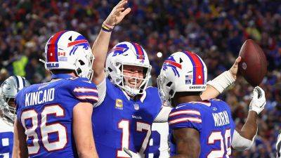 Josh Allen - Mike Maccarthy - Josh Allen, James Cook come alive for Bills to beat Cowboys - foxnews.com - San Francisco - state New York - county Green - Denver - county Park - county Bay