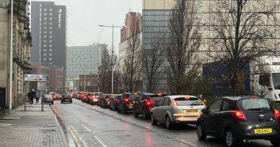 Traffic delays and big queues as Christmas shoppers descend on Cardiff - live updates