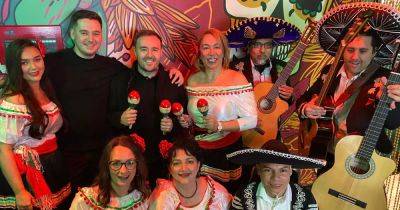 Alan Halsall - Coronation Street star soaks up the vibe at new Mexican restaurant's open night - manchestereveningnews.co.uk - Spain - Mexico