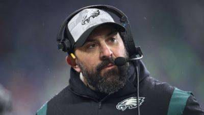 Sirianni: In Eagles' 'best interest' to hand defense to Patricia - ESPN