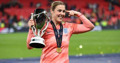 Stuart Broad - Ryan Giggs - Rory Macilroy - David Beckham - Beth Mead - Frankie Dettori - Mary Earps - England and Manchester United Women goalkeeper Mary Earps wins Sports Personality of the Year - manchestereveningnews.co.uk - Britain - Spain - Australia - county Beckham