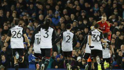 Fulham beat Everton on penalties to advance to League Cup semi-final