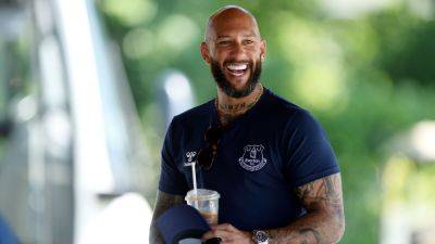 Tim Howard elected to U.S. Soccer Hall of Fame - ESPN - espn.com - Britain - New York - state New Jersey - state Colorado