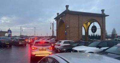 Trafford Centre - Greater Manchester - RECAP: Trafford Centre and Manchester city centre packed with shoppers as tram network faces major delays - manchestereveningnews.co.uk - county Centre