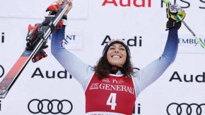Italy's Brignone wins World Cup giant slalom, Shiffrin finishes 3rd in Mont-Tremblant, Que.