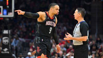 Ime Udoka - Rockets coach Ime Udoka, Dillon Brooks combine for fines of $60,000 for criticizing referees after ejections - foxnews.com - county Bucks - Los Angeles - county Dillon - county Brooks - Houston