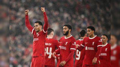 Liverpool Dominate West Ham To Reach League Cup Semis