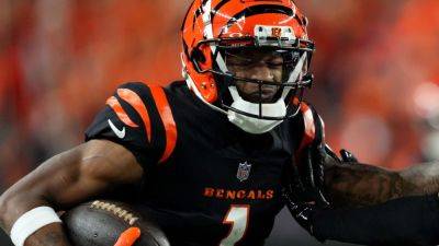 Zac Taylor - Joe Burrow - Bengals WR Ja'Marr Chase (shoulder) out vs. Steelers - ESPN - espn.com - state Minnesota - county Chase
