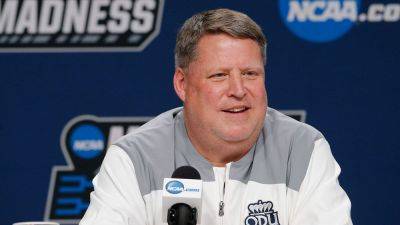 Wesley Hitt - Old Dominion coach Jeff Jones expected to make full recovery from heart attack, school says - foxnews.com - Usa - Georgia - state Texas - county Christian - state Hawaii - state Arkansas - state Connecticut - county Norfolk